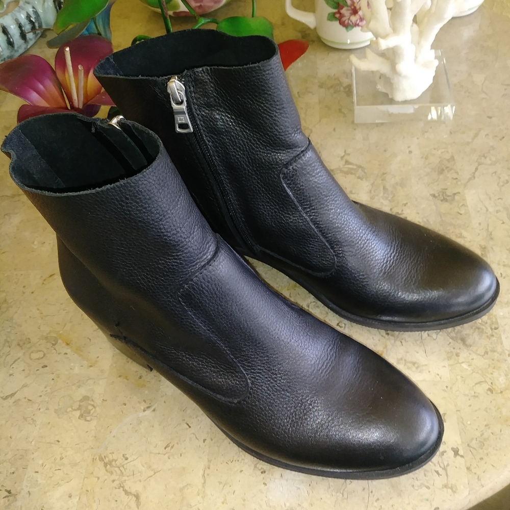 sole bound by baretraps shoes